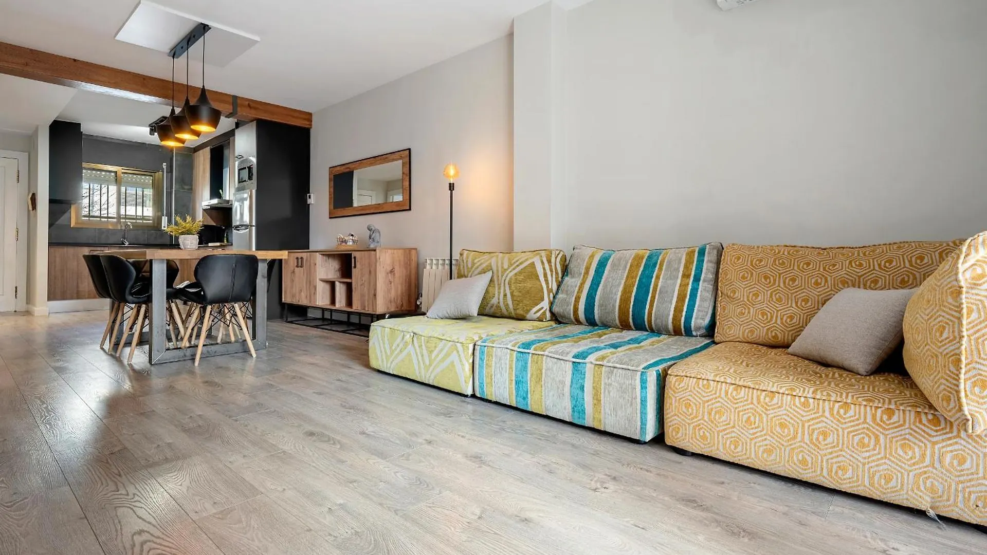 Apartment Precioso Apto, Con Piscina En Puerto De Cambrils, Wifi Y Parking Incluido